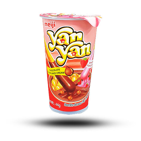 Yan Yan Double Creme Strawberry Chocolate 44g